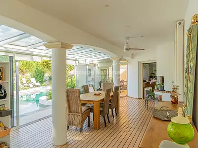 Maison, 220 m²