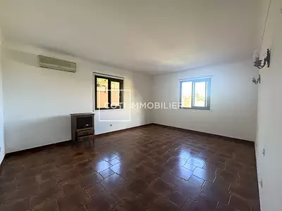 Maison, 258,55 m²