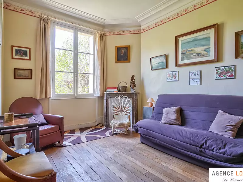 Maison, 210 m²