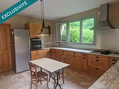 Maison, 200 m²