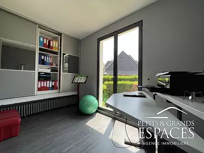 Maison, 167 m²