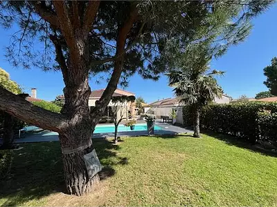 Maison, 160 m²