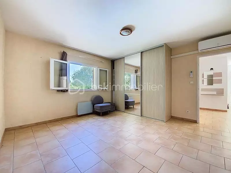 Maison, 93 m²