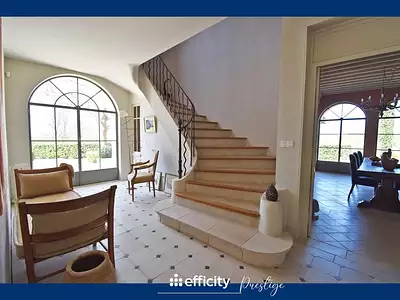 Maison, 400 m²