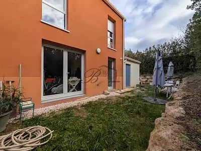 Maison, 94 m²
