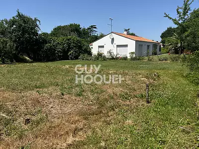 Terrain, 409 m²