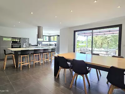 Maison, 145 m²