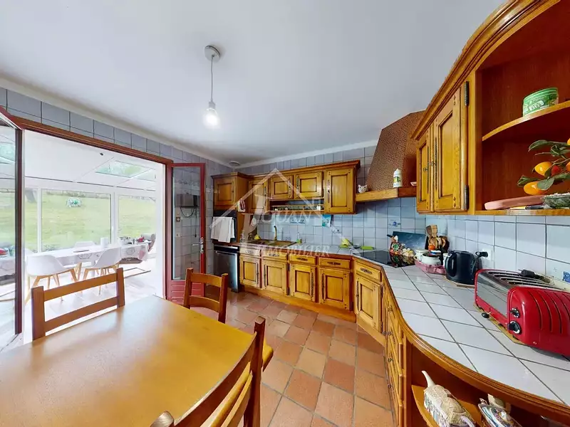 Maison, 176 m²