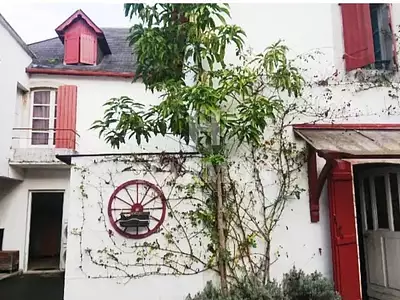 Maison, 320 m²