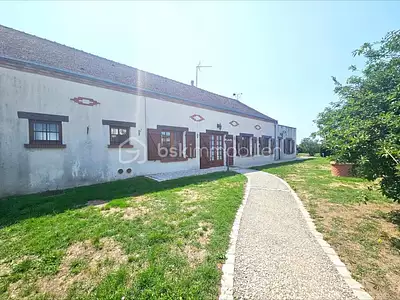 Maison, 196 m²