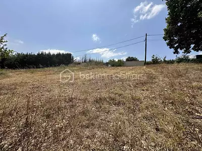 Terrain, 2 135 m²