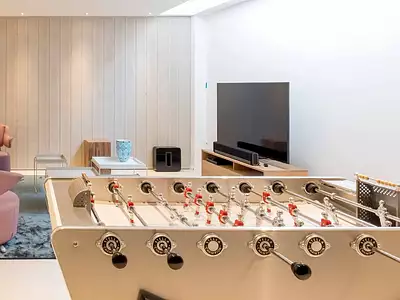 Maison, 953,7 m²