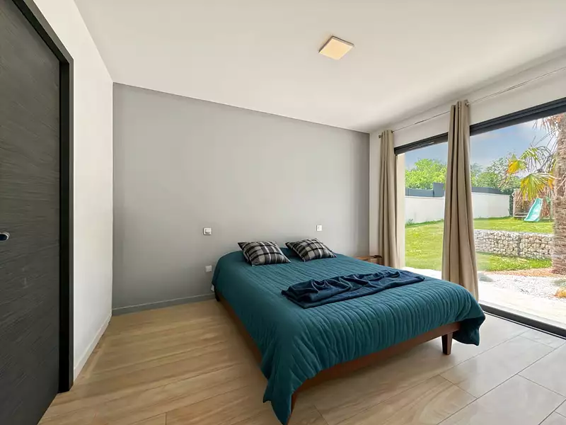 Maison, 180 m²