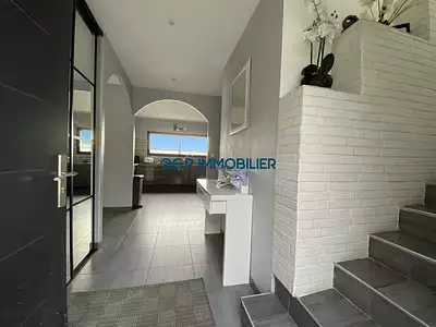 Maison, 214 m²