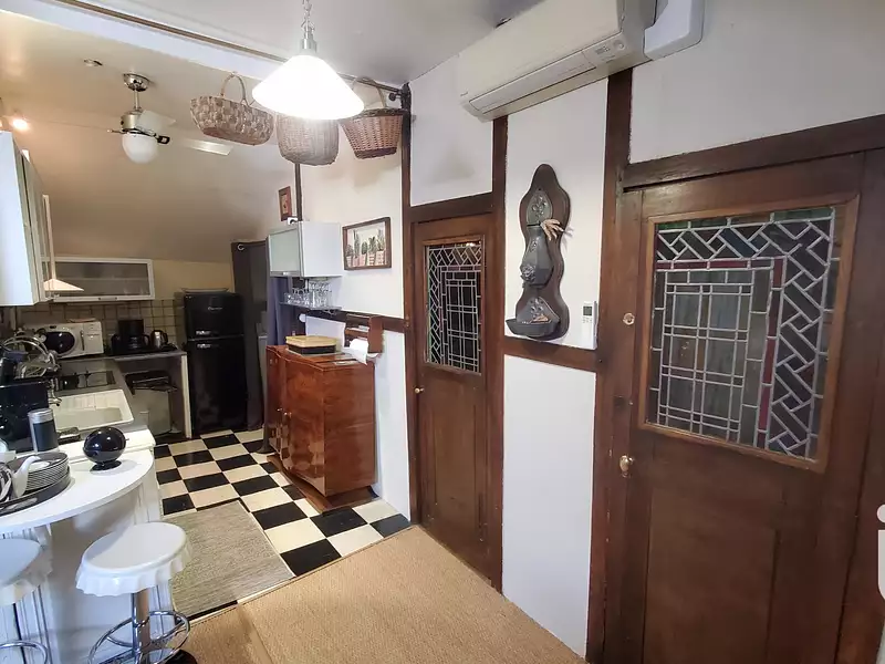 Immeuble, 208 m²