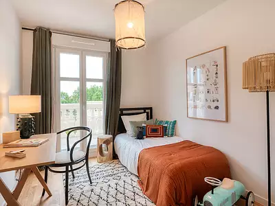 102 Avenue Aristide Briand
