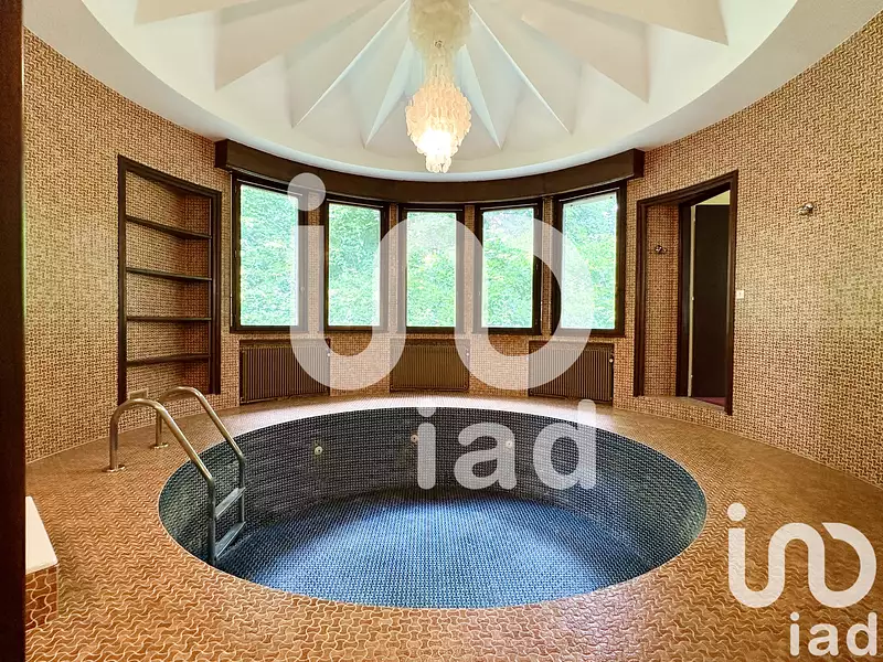 Maison, 316 m²