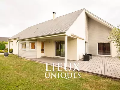 Maison, 218 m²