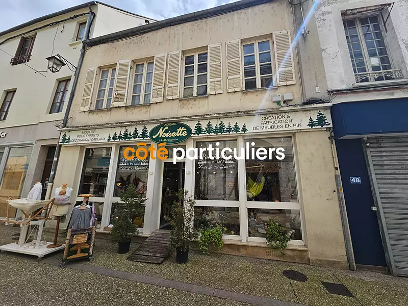 Immeuble, 179 m²