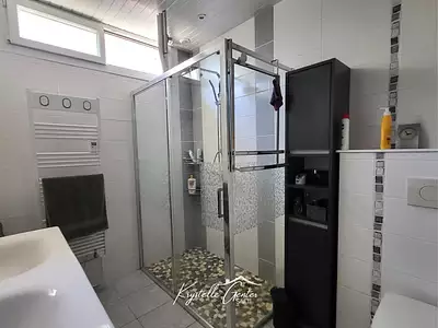 Maison, 166 m²