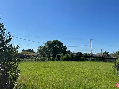 Terrain, 1 300 m²