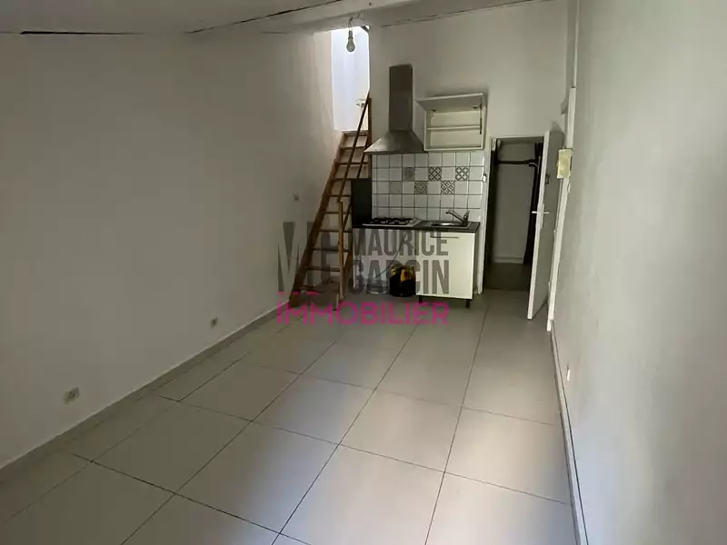 Immeuble, 52 m²