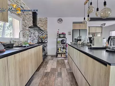 Maison, 145 m²