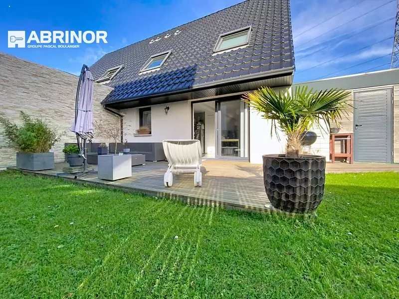 Maison, 77 m²