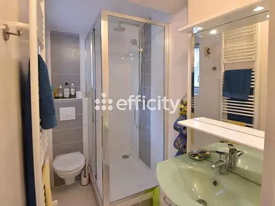 Maison, 211 m²
