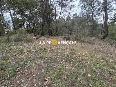 Terrain, 2 315 m²
