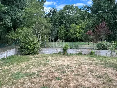 Terrain, 216 m²