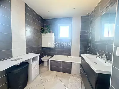 Maison, 131,17 m²