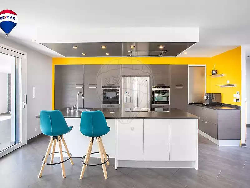 Maison, 203 m²