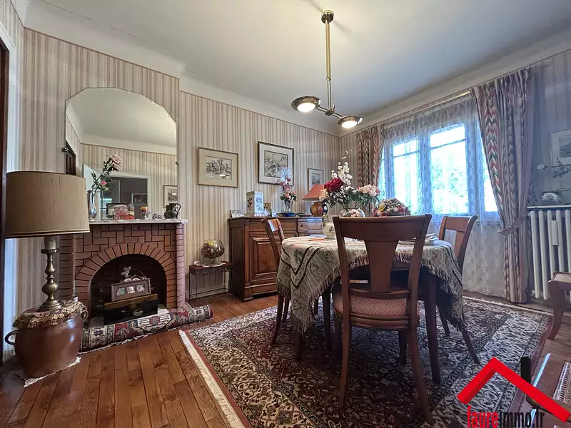 Maison, 161 m²