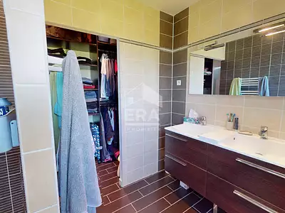 Maison, 140 m²