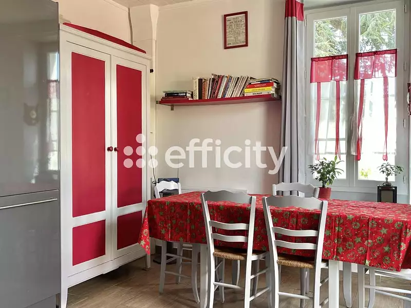 Maison, 80 m²