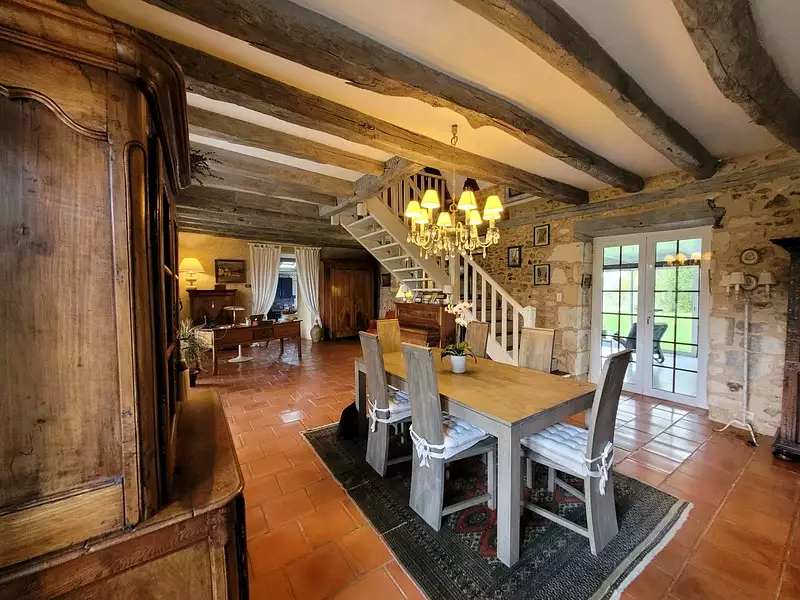Maison, 470 m²