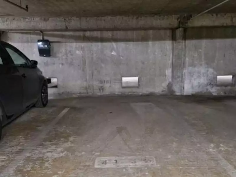 Parking, 12 m²