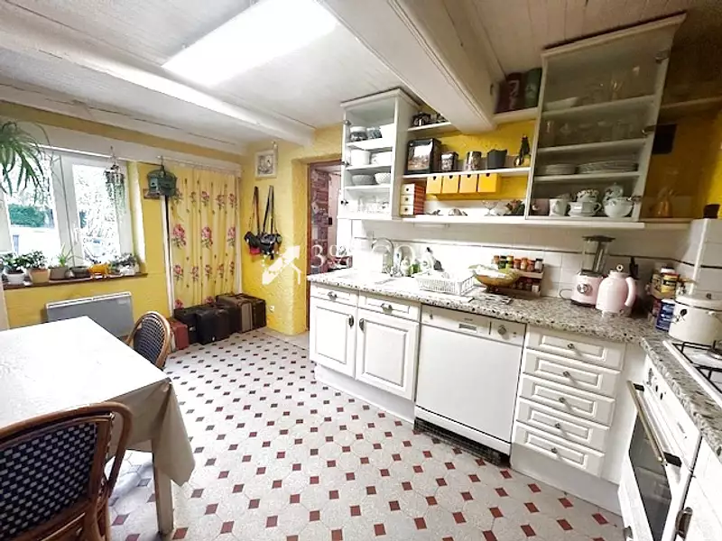 Maison, 165 m²