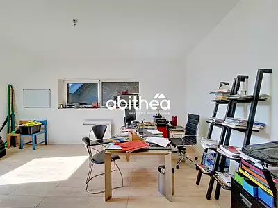 Divers, 334 m²