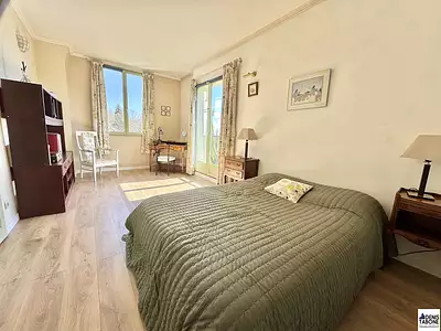 Maison, 280 m²