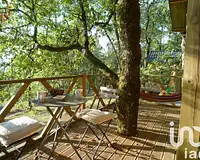 Maison, 1 500 m²