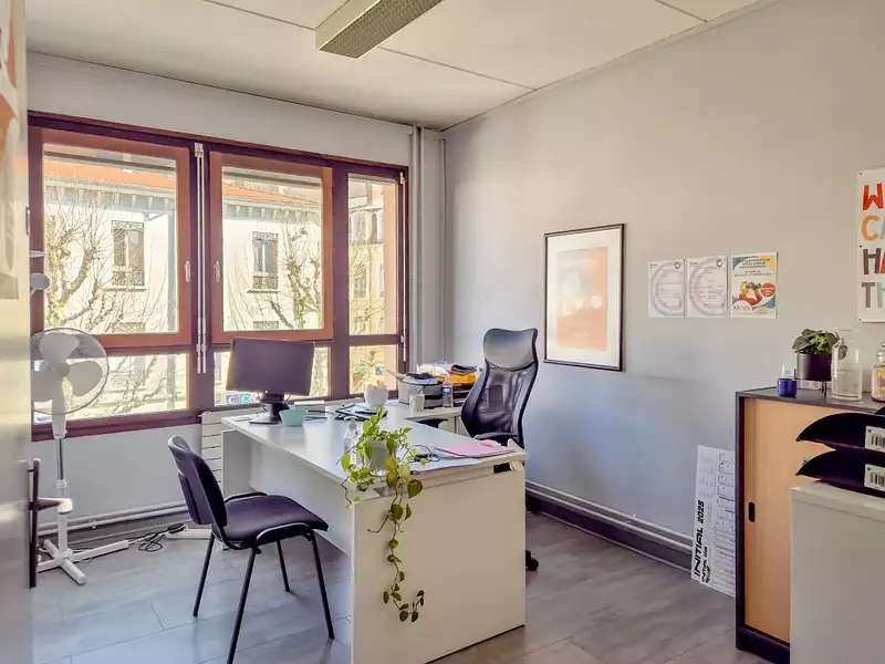 Divers, 320 m²