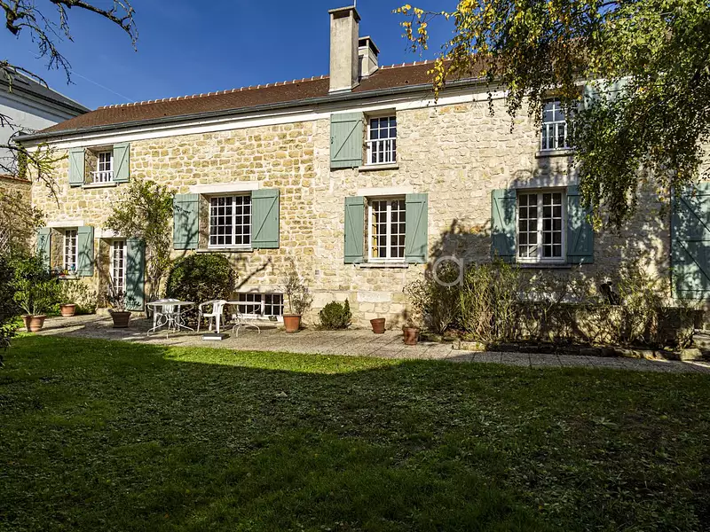 Maison, 205 m²