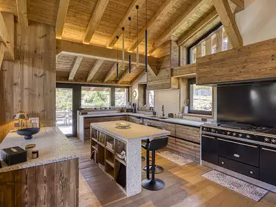 Maison, 596,41 m²