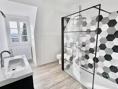 Maison, 230 m²