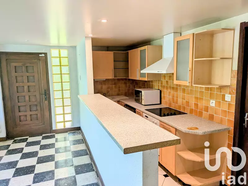 Maison, 203 m²