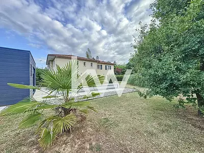 Maison, 220 m²