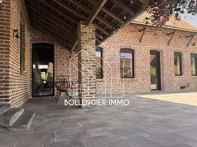 Maison, 345 m²