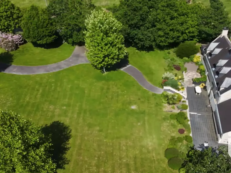 Maison, 176 m²